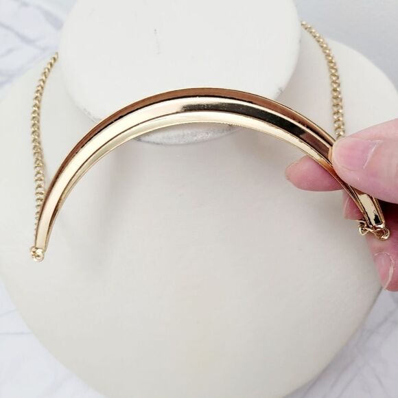 Brand New Forever 21 Orange With Gold Necklace - Picture 3 of 7